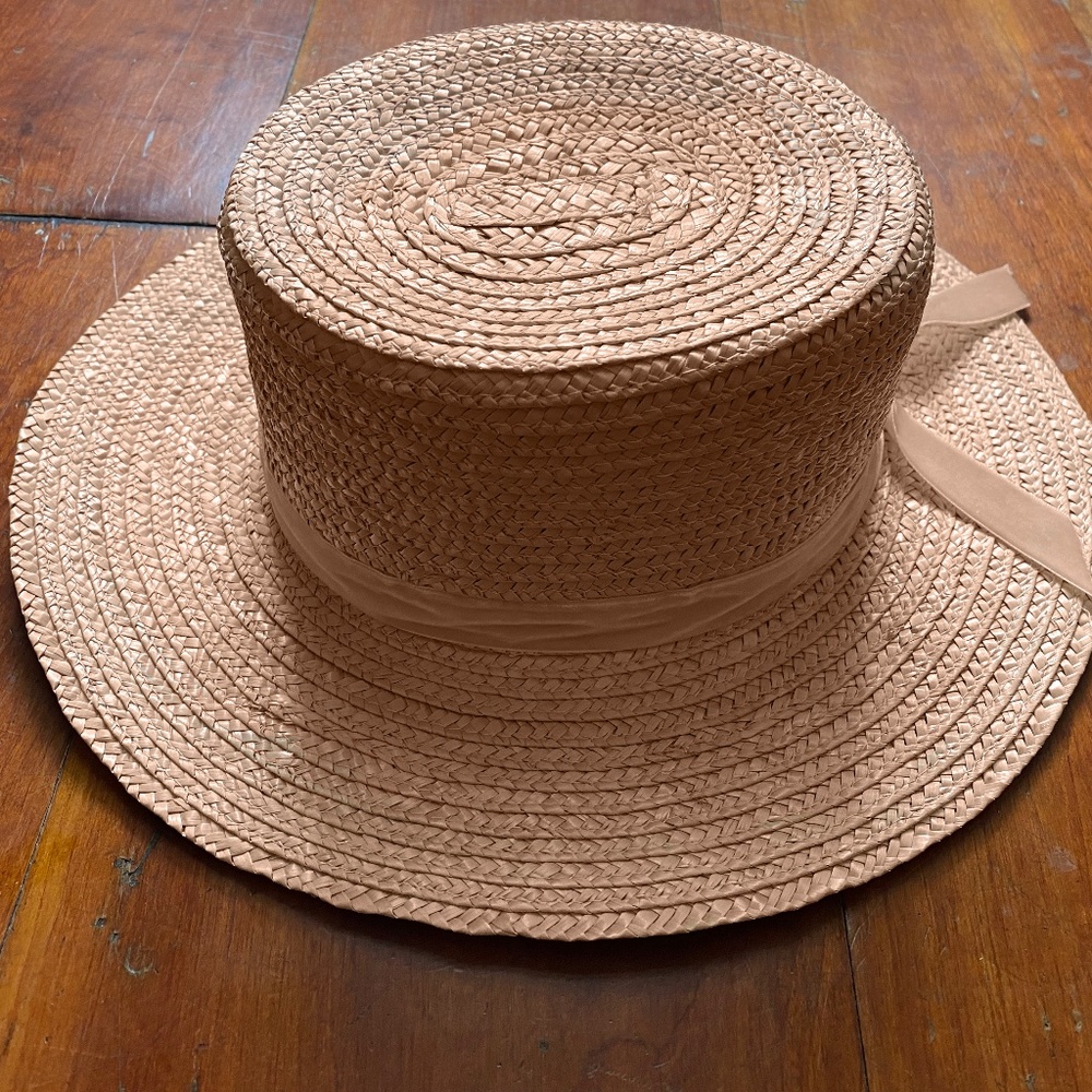 Straw boater hat